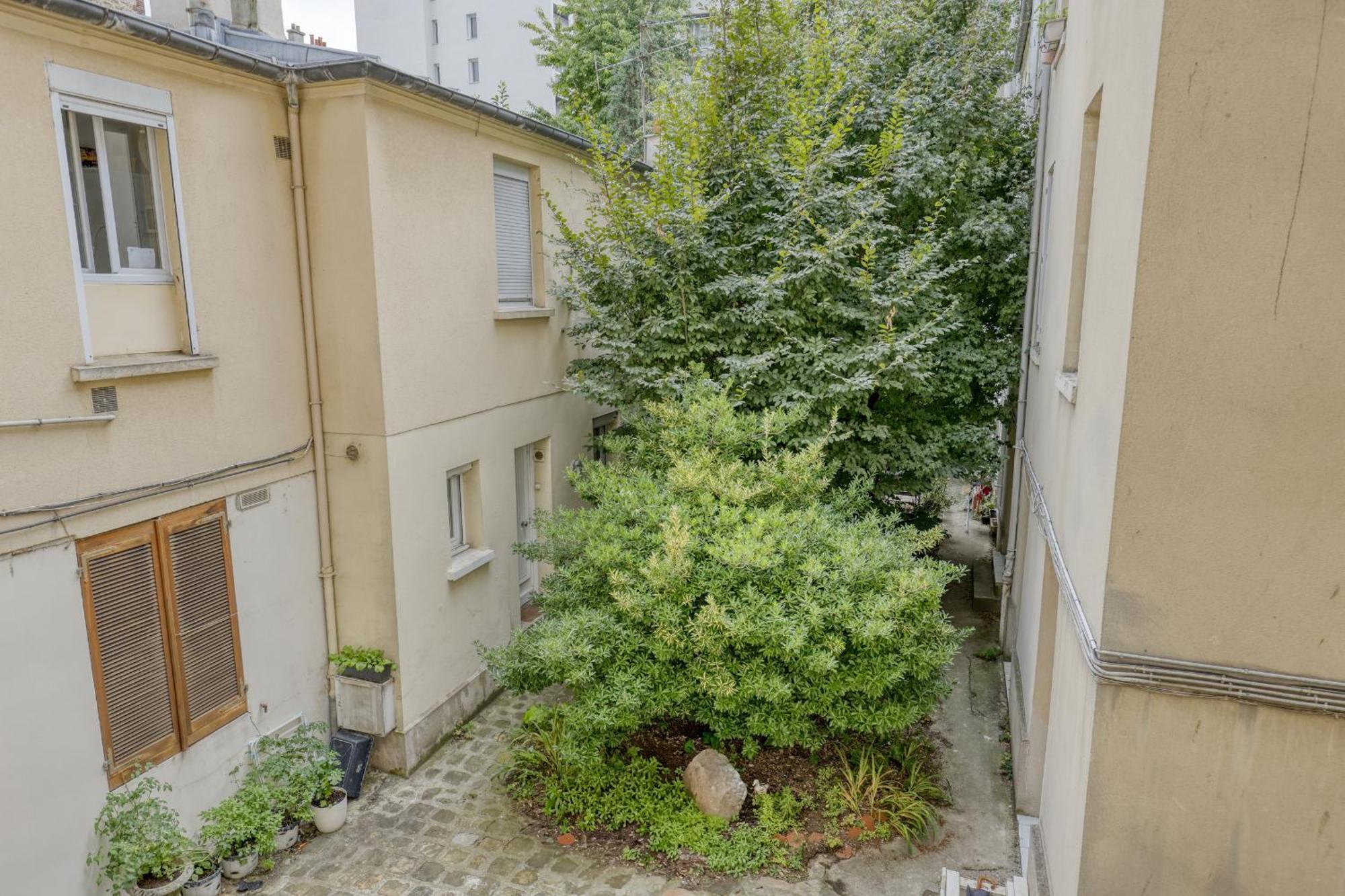 New And Quiet 1 Bdr Flat In The Heart Of 12 *