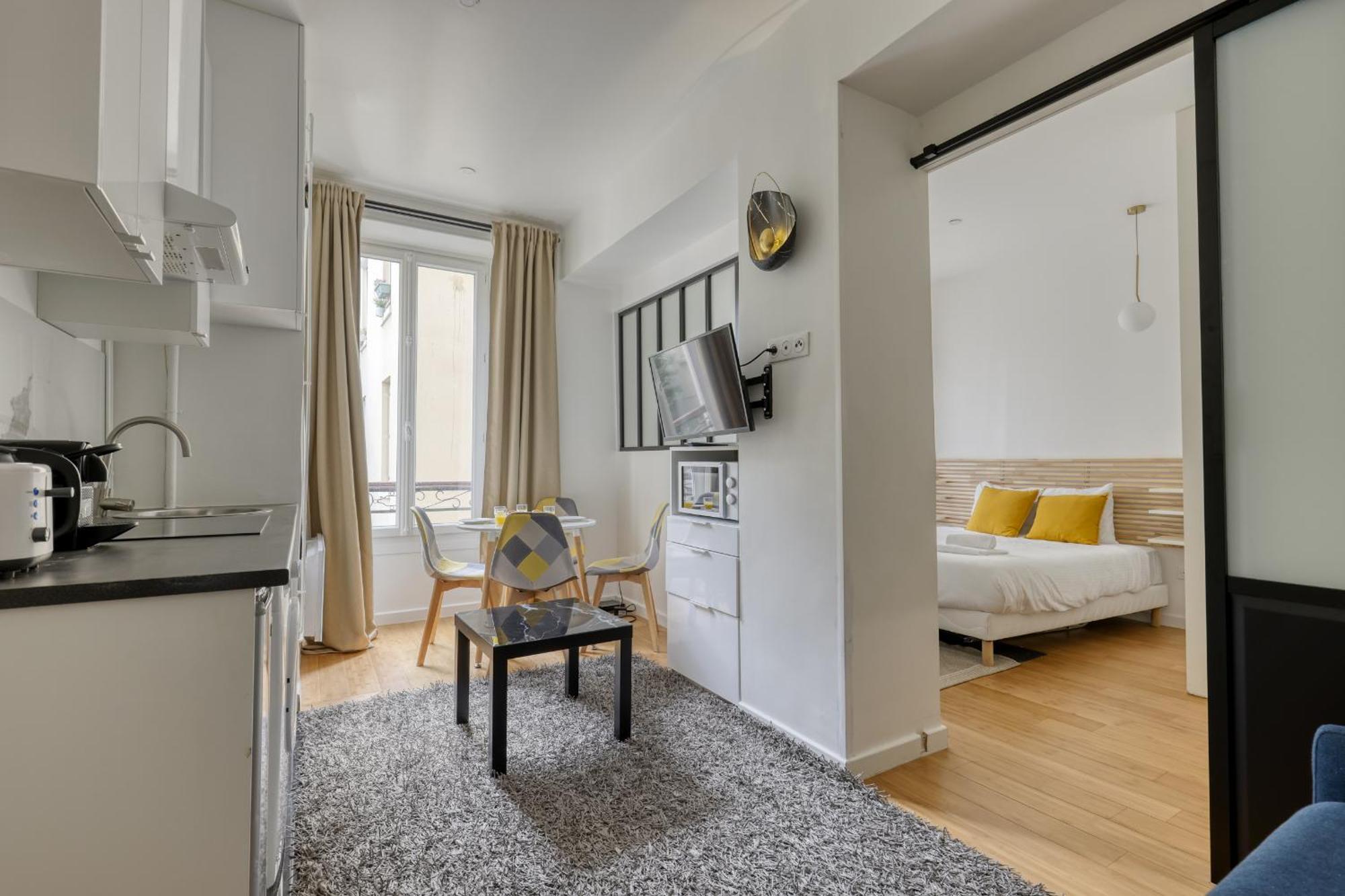 New And Quiet 1 Bdr Flat In The Heart Of 12 Paris