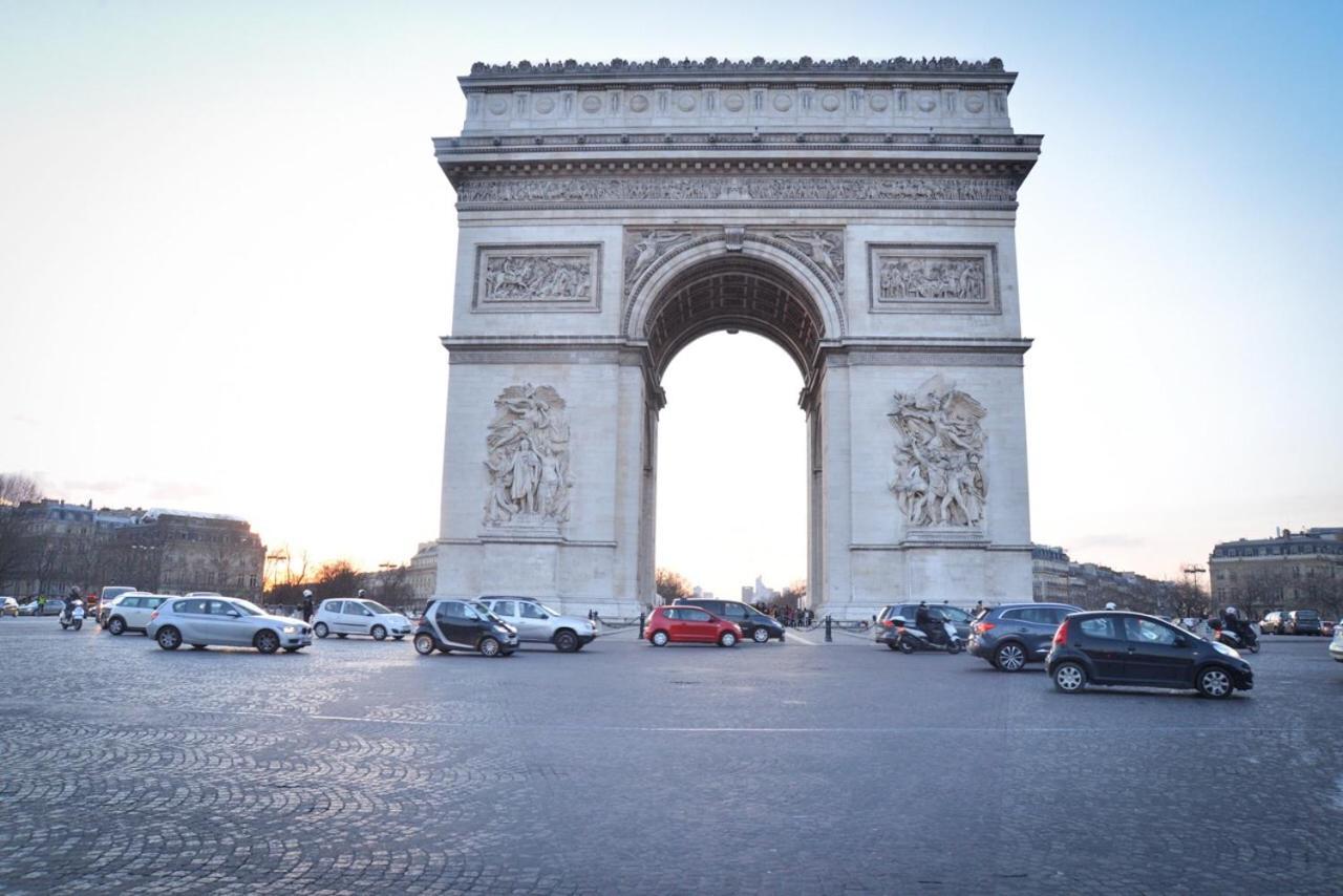 Champs Elysees 5 Appartement *