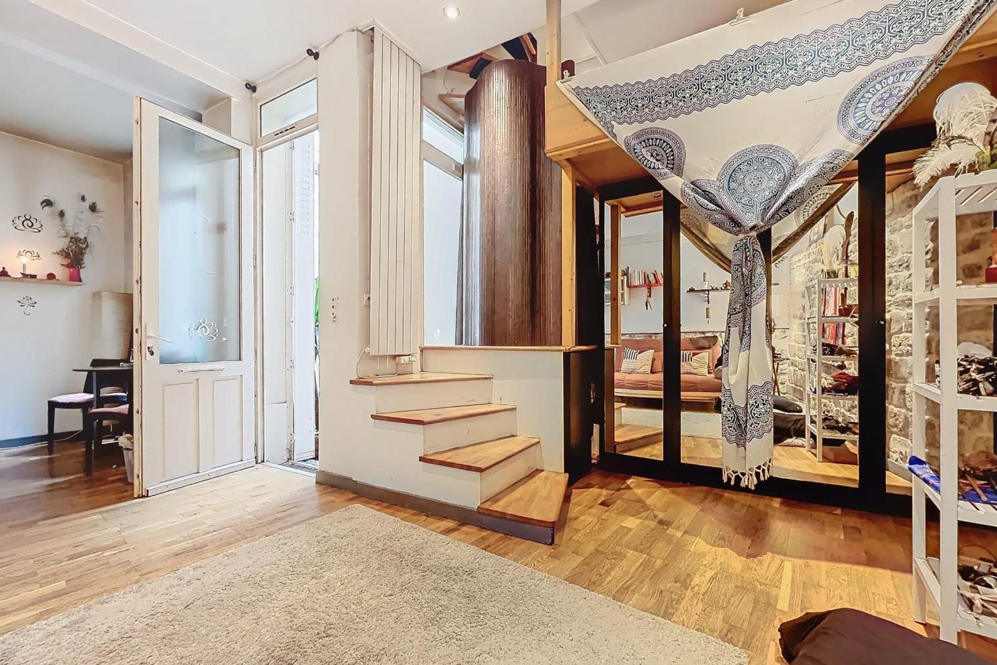 Apartment Charming Near Le Louvre Rivoli Paris