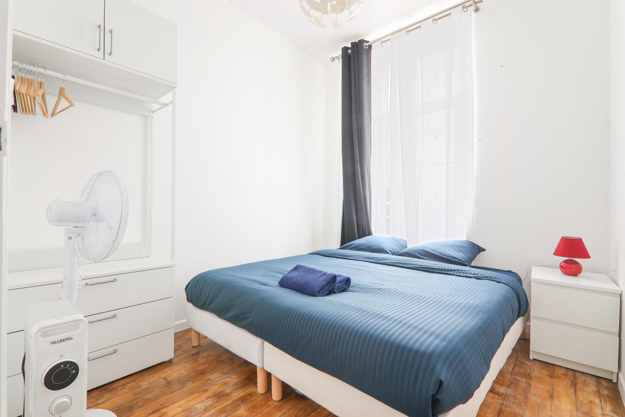 2 Bedroom Quartier Le Marais Paris