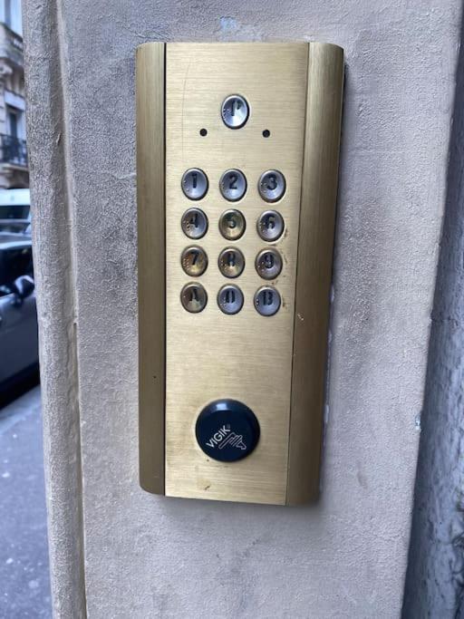 Appartement Cocon Des Champs-elysees