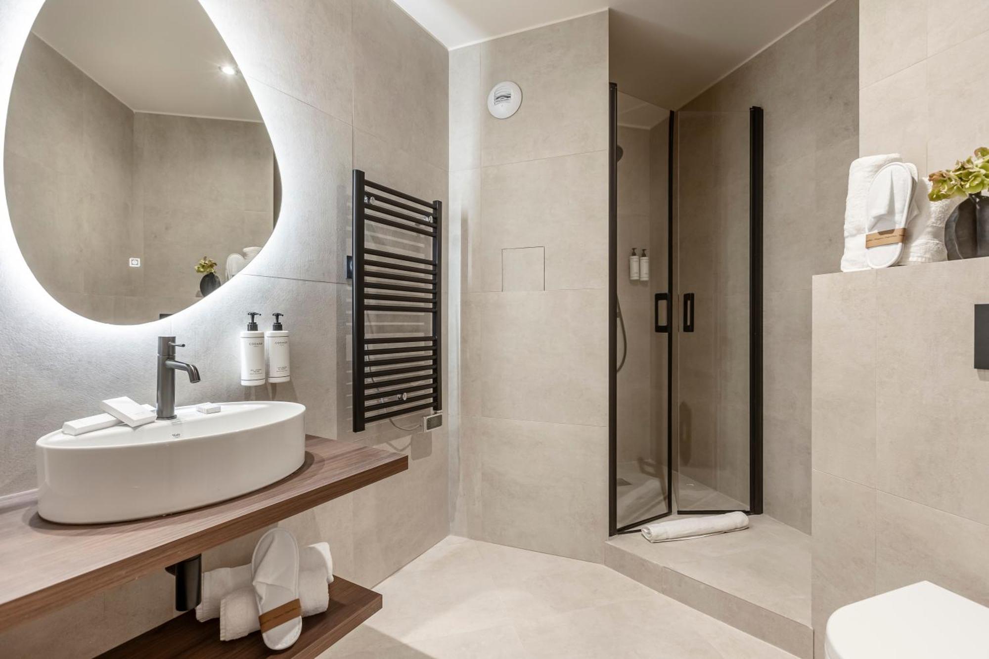 Hotel Le Madame By Sweett 4*