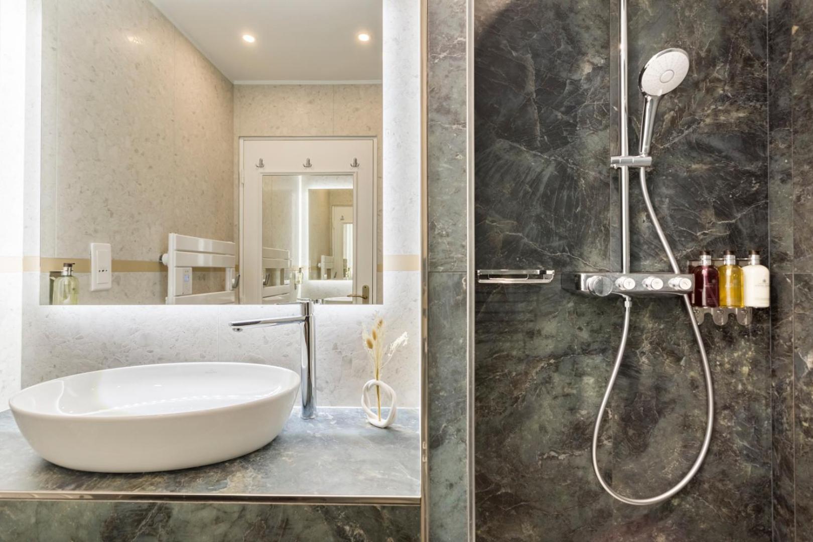 Merveil - Luxury - Marais - Lenoir I * Paris