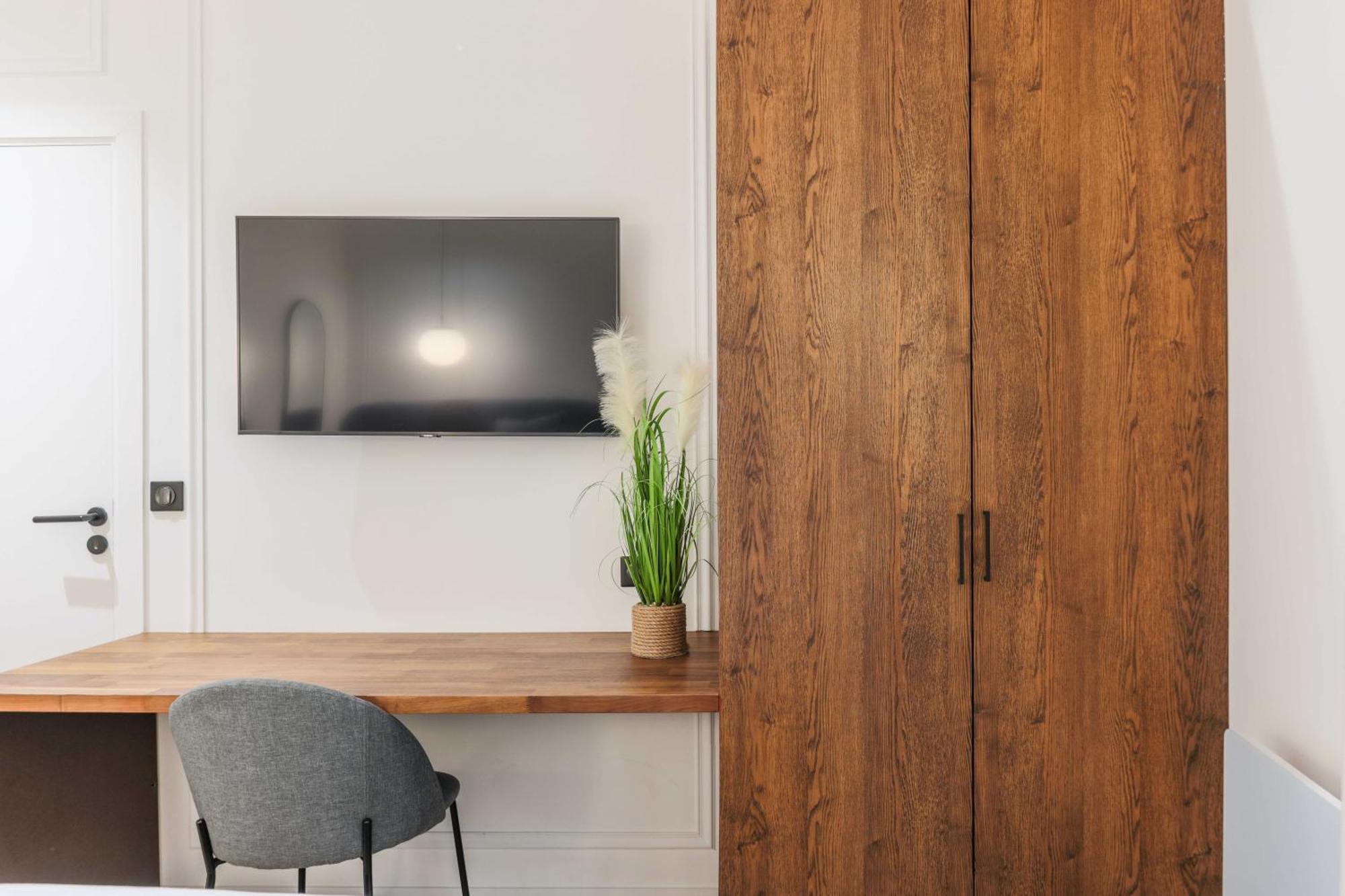 Perfect For Exploring - 2br-6p - Center Of Appartement *