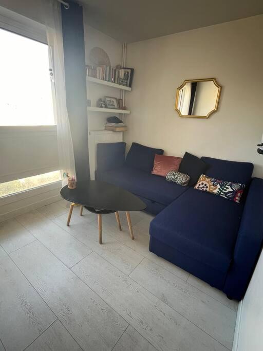 Montmartre With A View And Swimming Pool Access * Paris