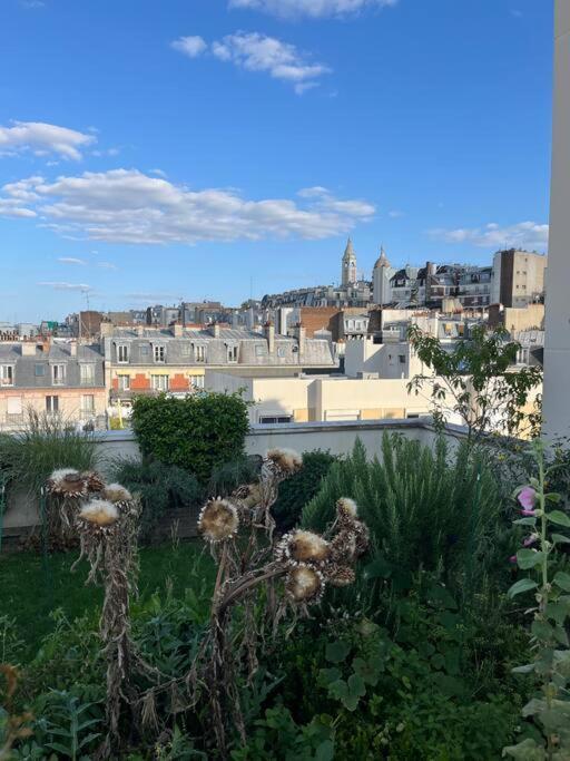 Montmartre With A View And Swimming Pool Access Apartment Paris