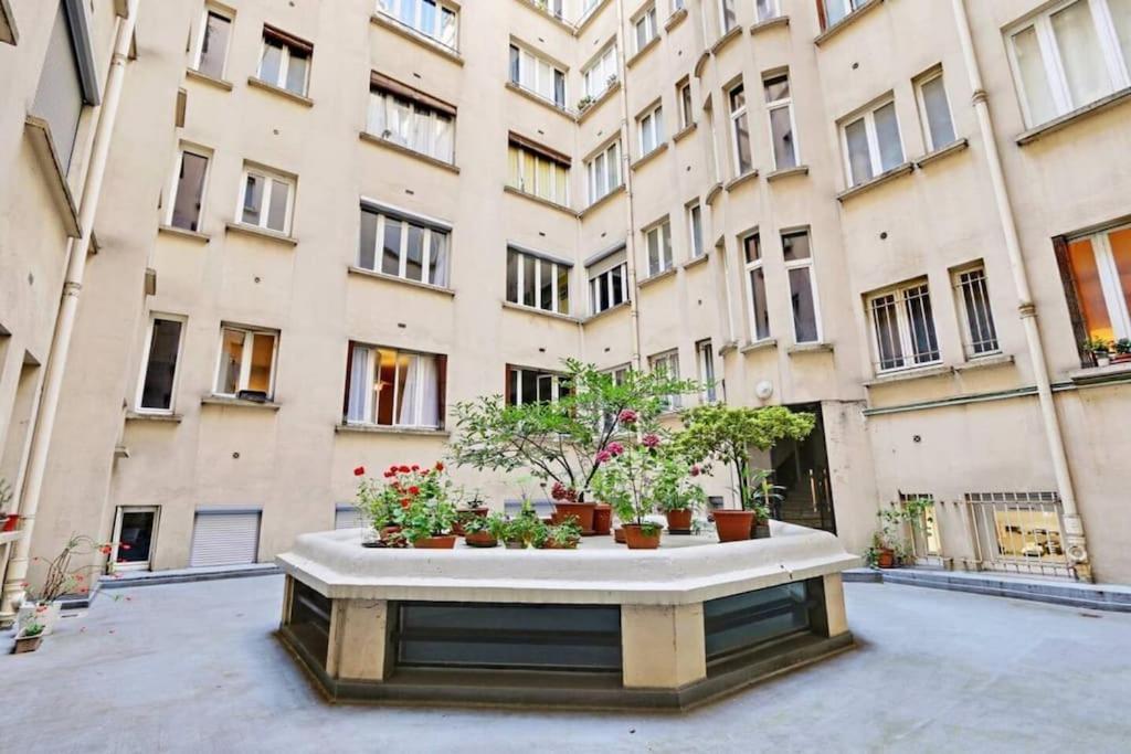 Bright Getaway Near Montparnasse Apartment Paris