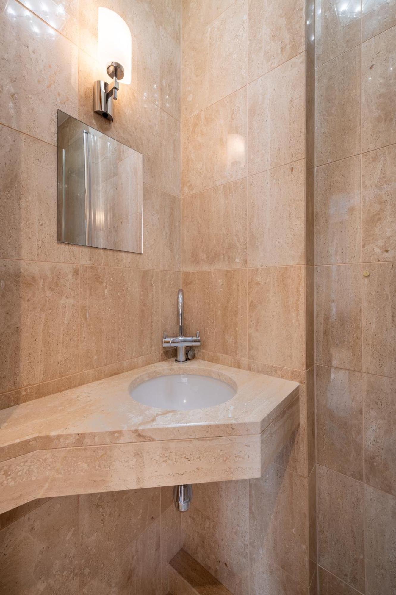 Spacious 3bd Family Auteuil Apartment