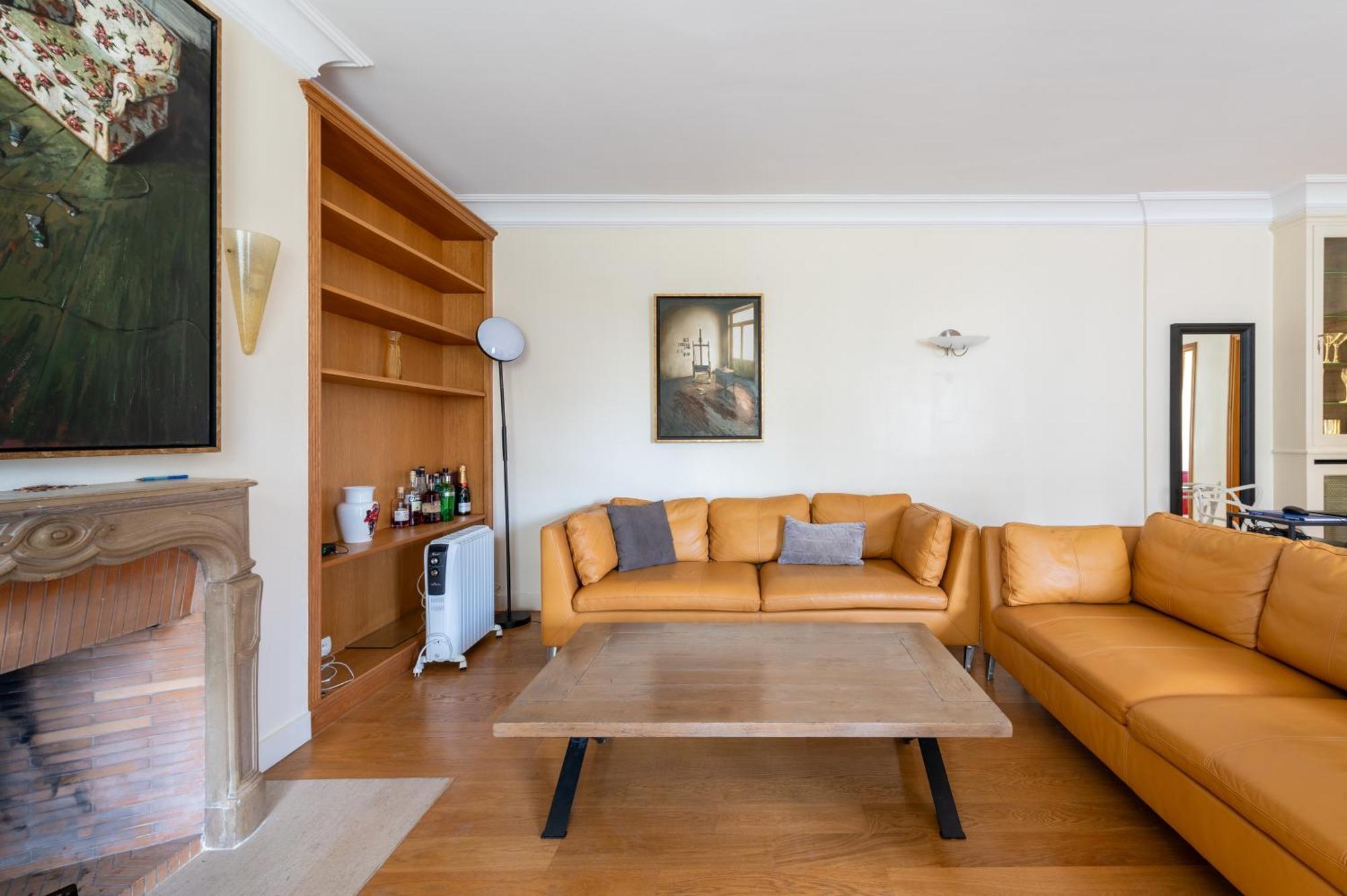 Spacious 3bd Family Auteuil Paris