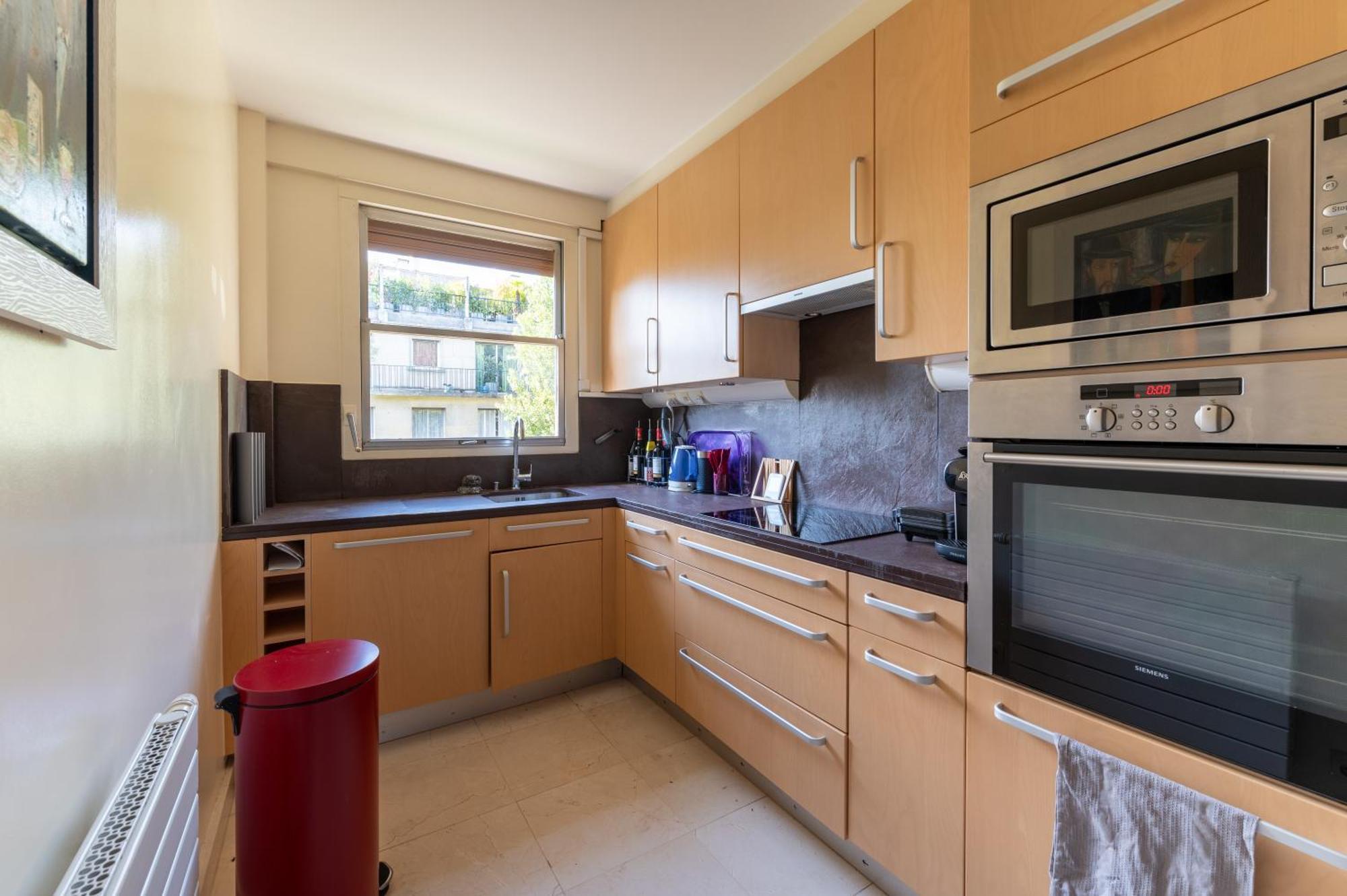 Spacious 3bd Family Auteuil