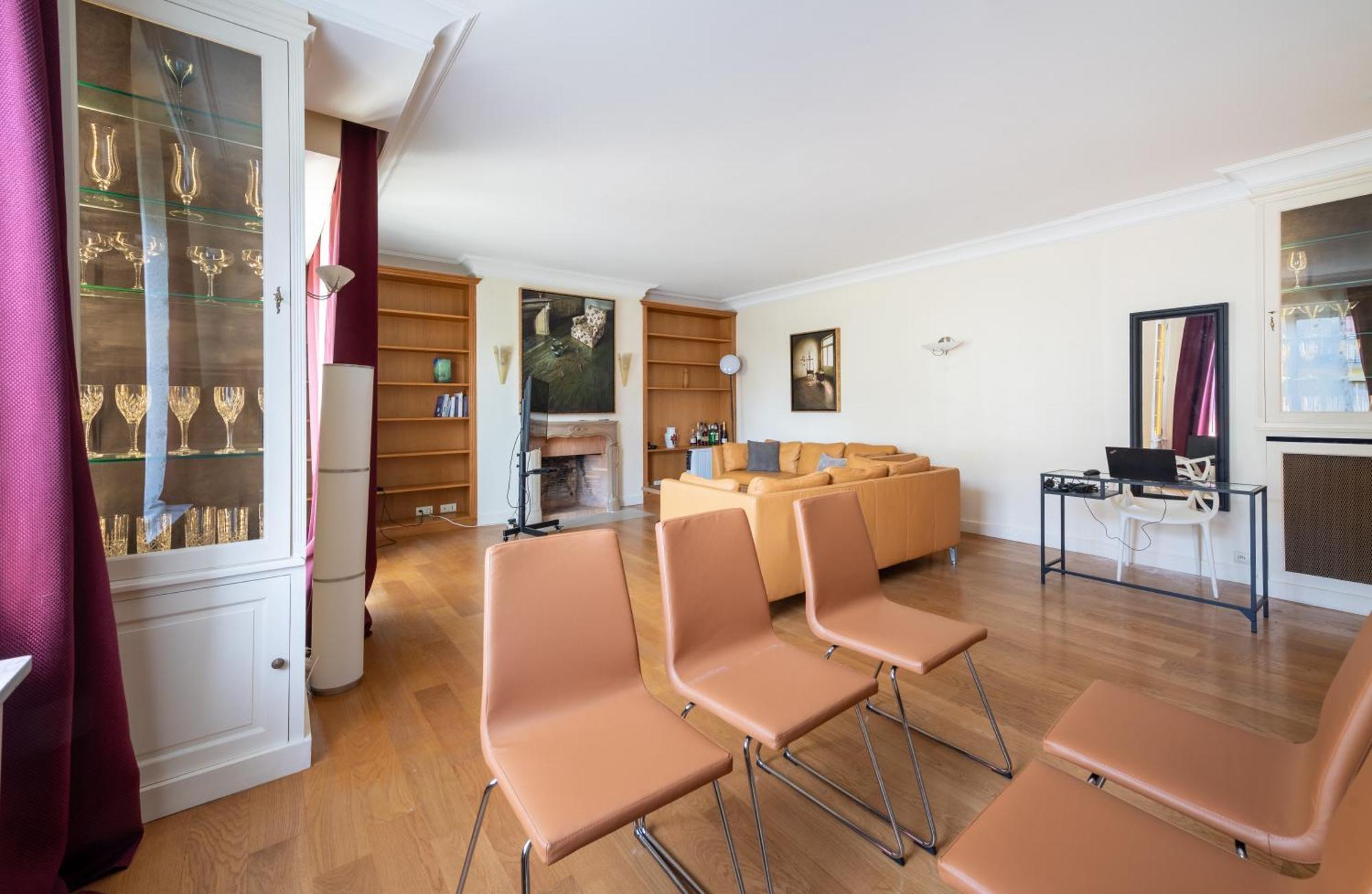 Spacious 3bd Family Auteuil Apartment *