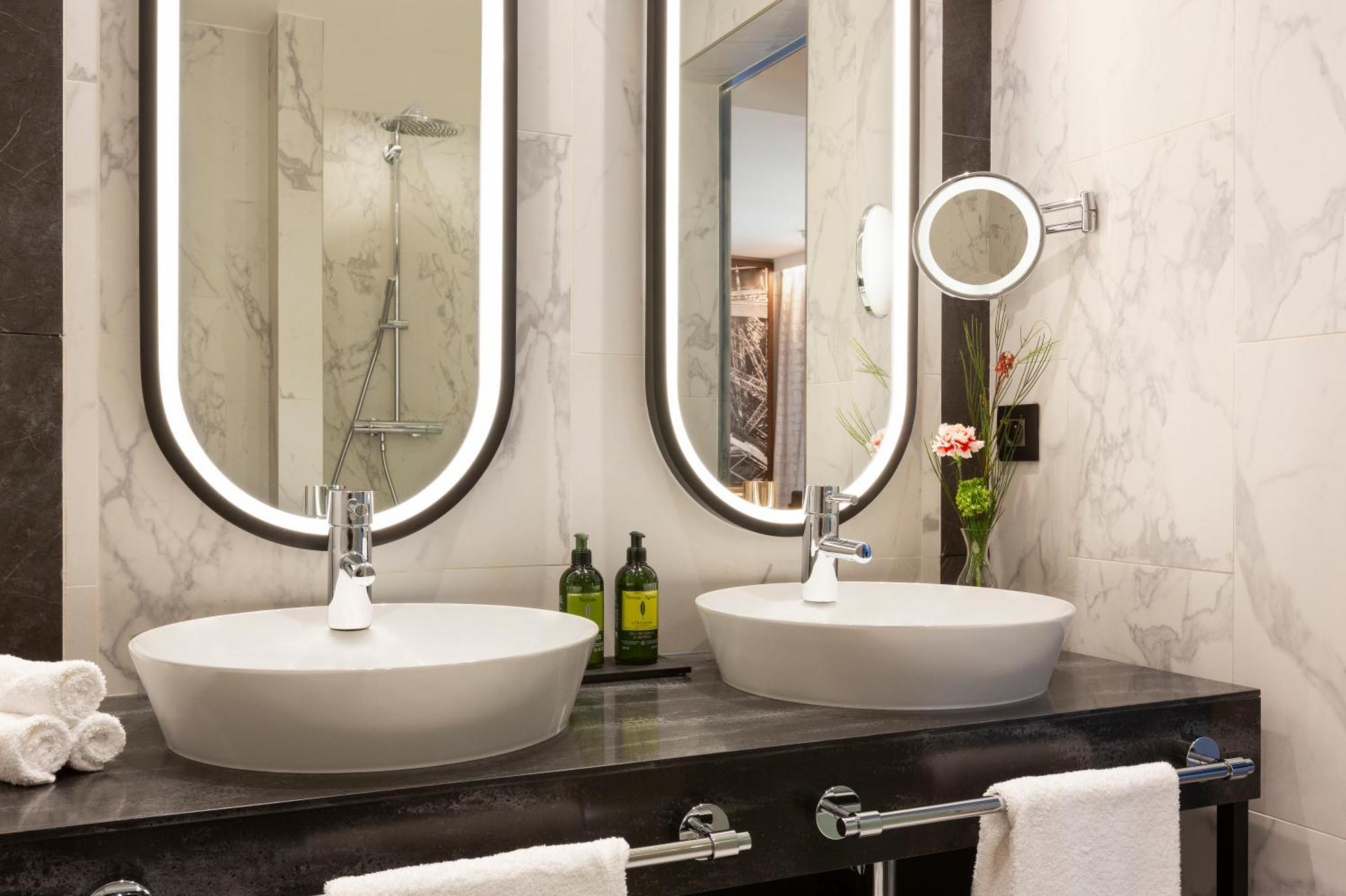 La Clef Tour Eiffel By The Crest Collection 5* Paris