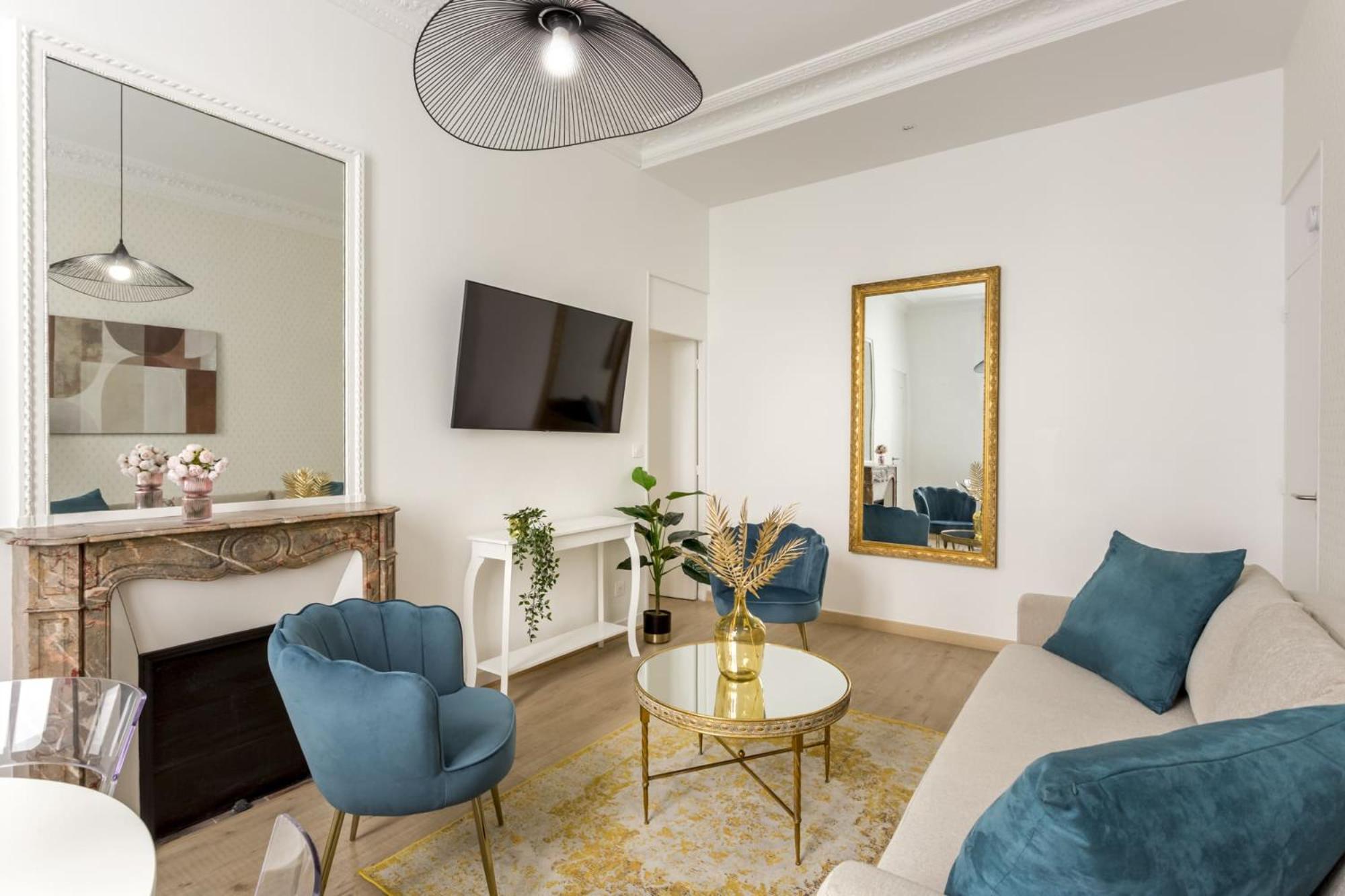 Cozy - Champs Elysees - Wagram Apartment