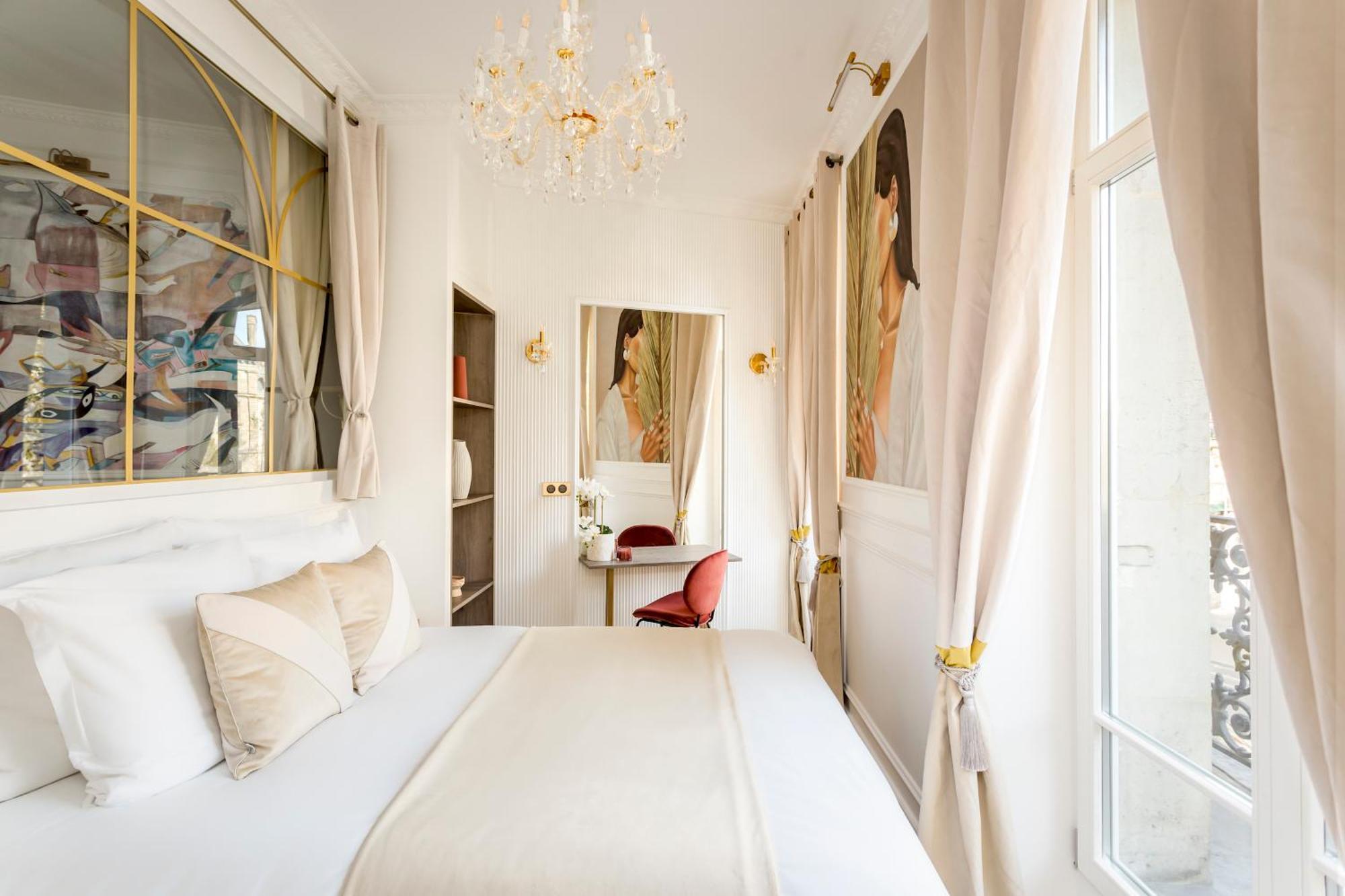 Merveil - Luxury - Marais - Republique * Paris