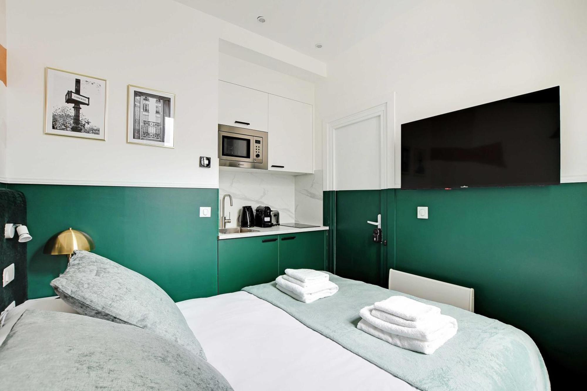 Modern With A-c - Near Montmartre Paris