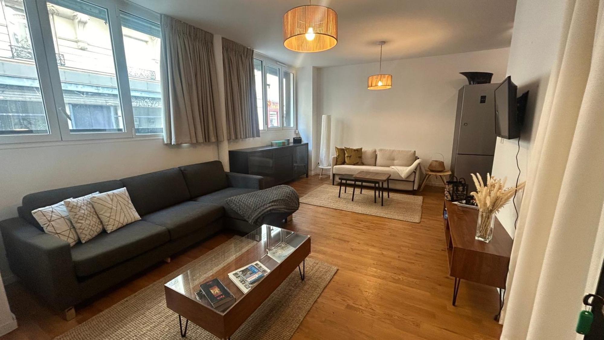 Grand Avec Patio A 14eme * Paris