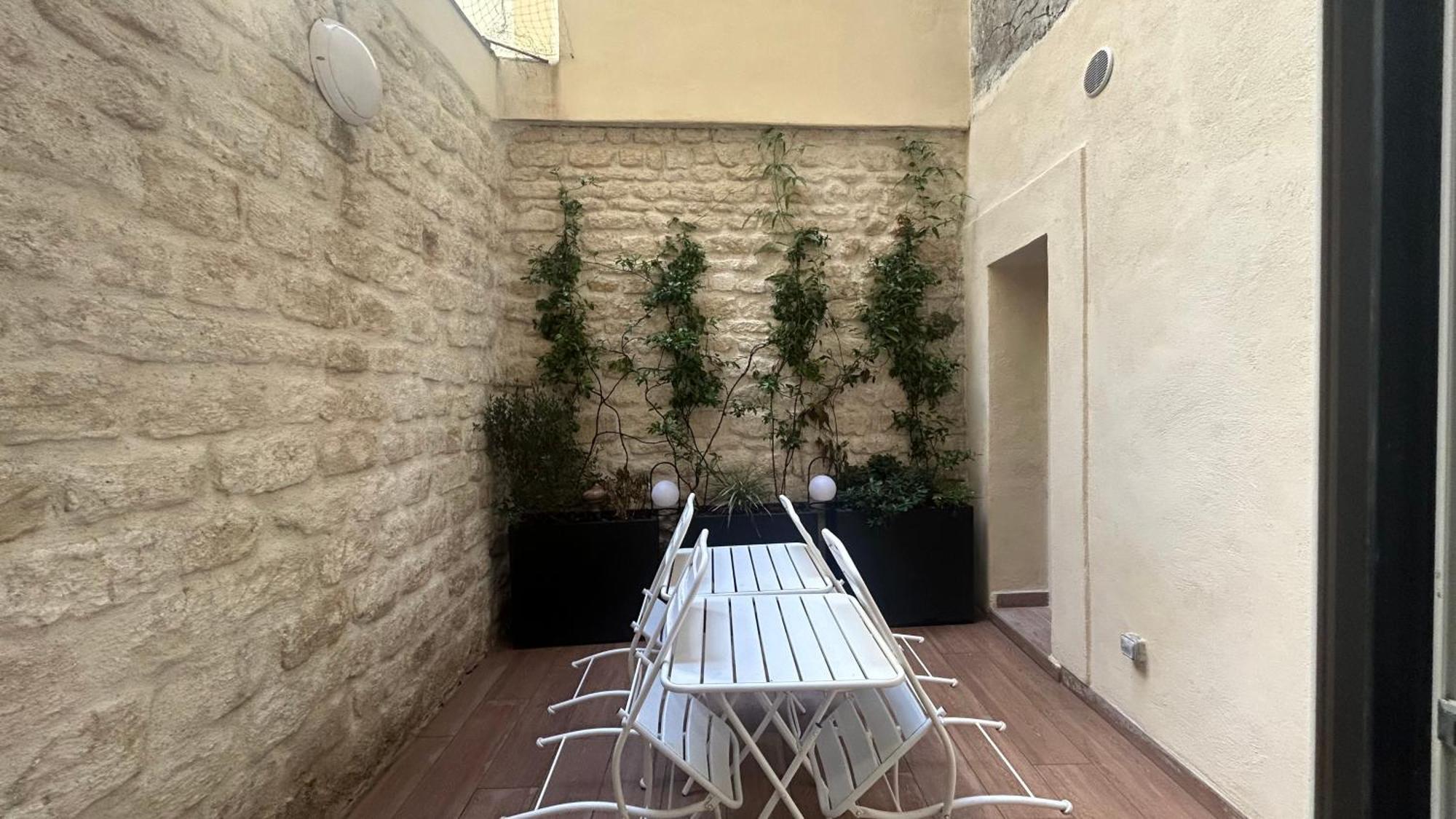 Grand Avec Patio A 14eme Paris