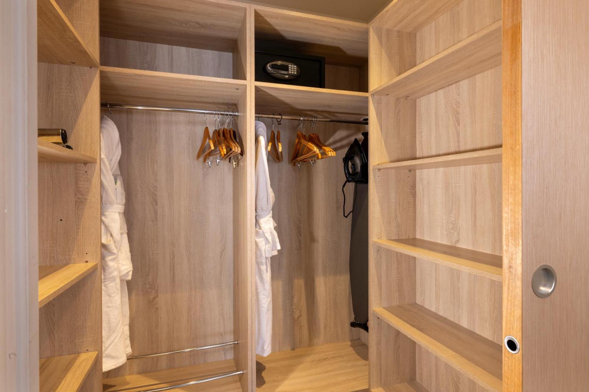 De Castiglione 4* Paris