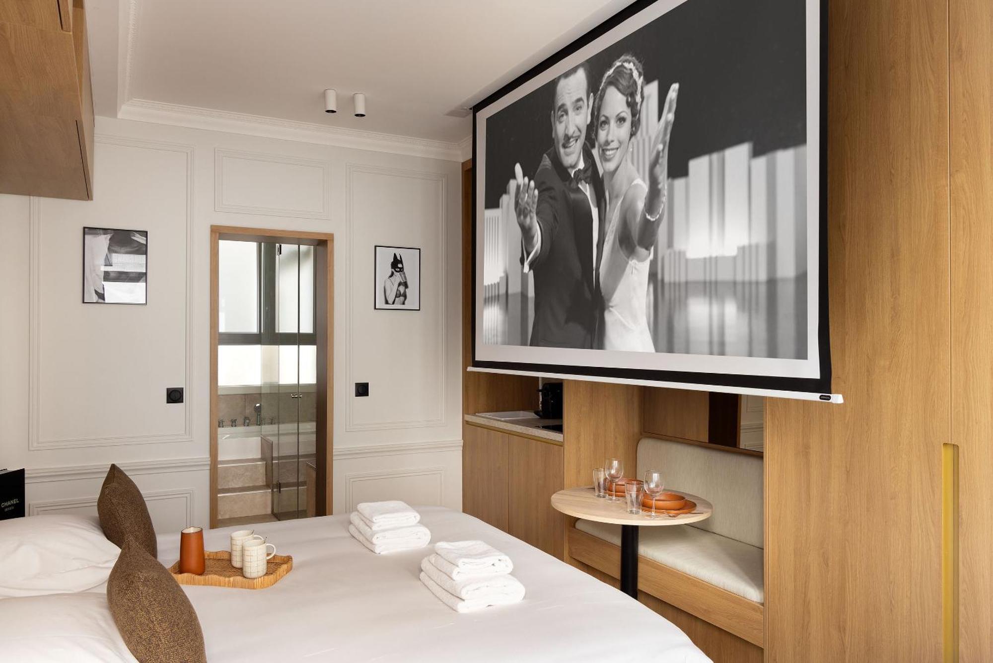 Avec Jacuzzi & Cinema-gare Mont Parnasse Appartement Paris