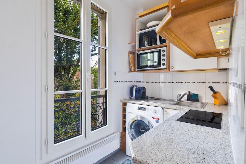 Charming Flat In Old *