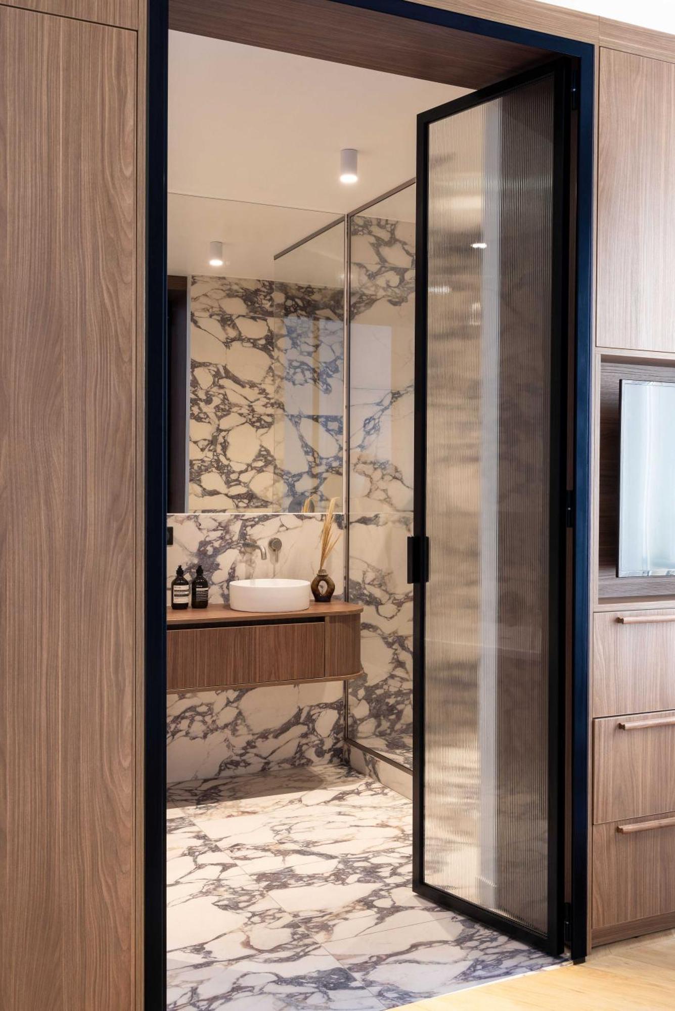 Luxury - Ac - 4br- 8p - Bastille Apartment