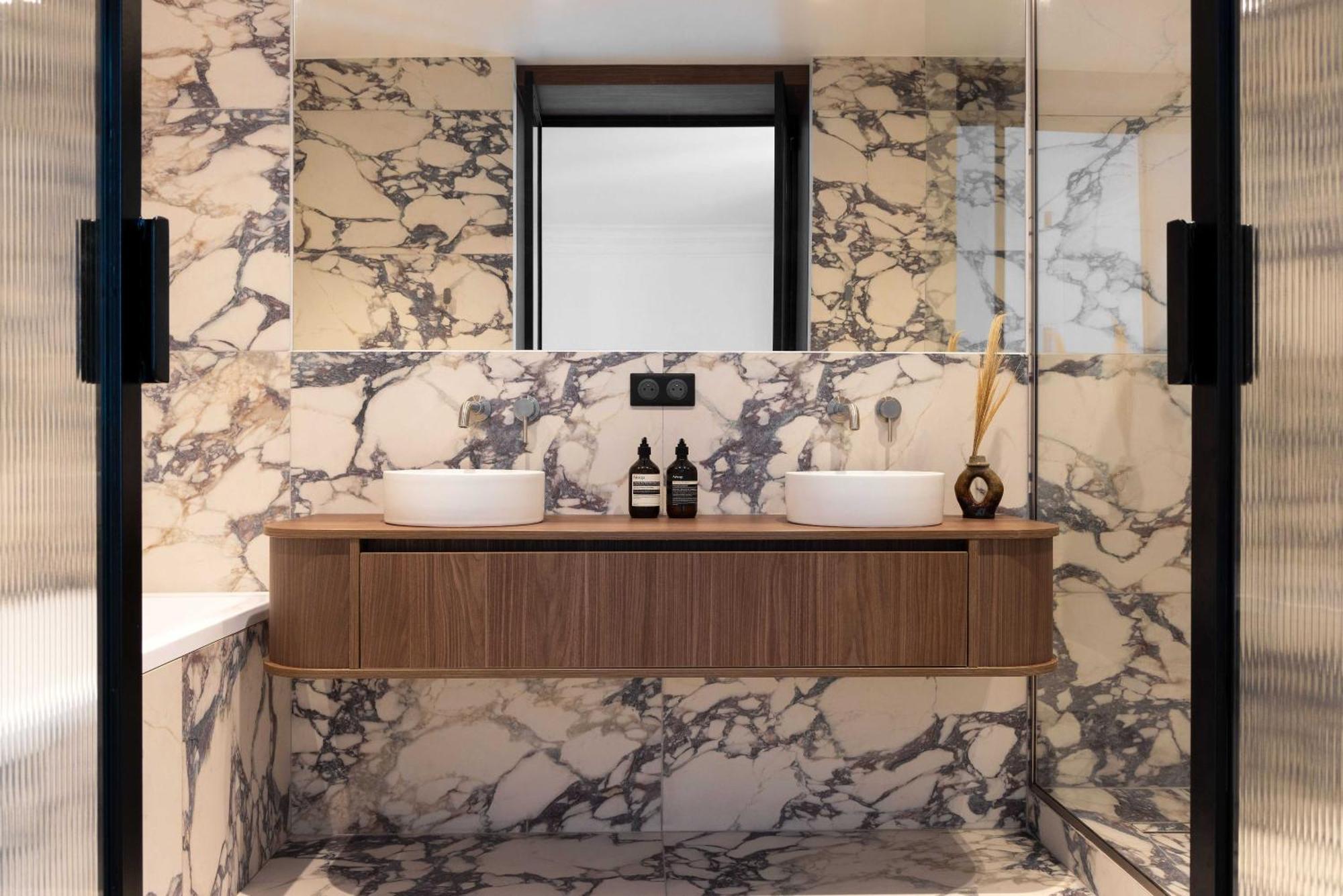 Luxury - Ac - 4br- 8p - Bastille