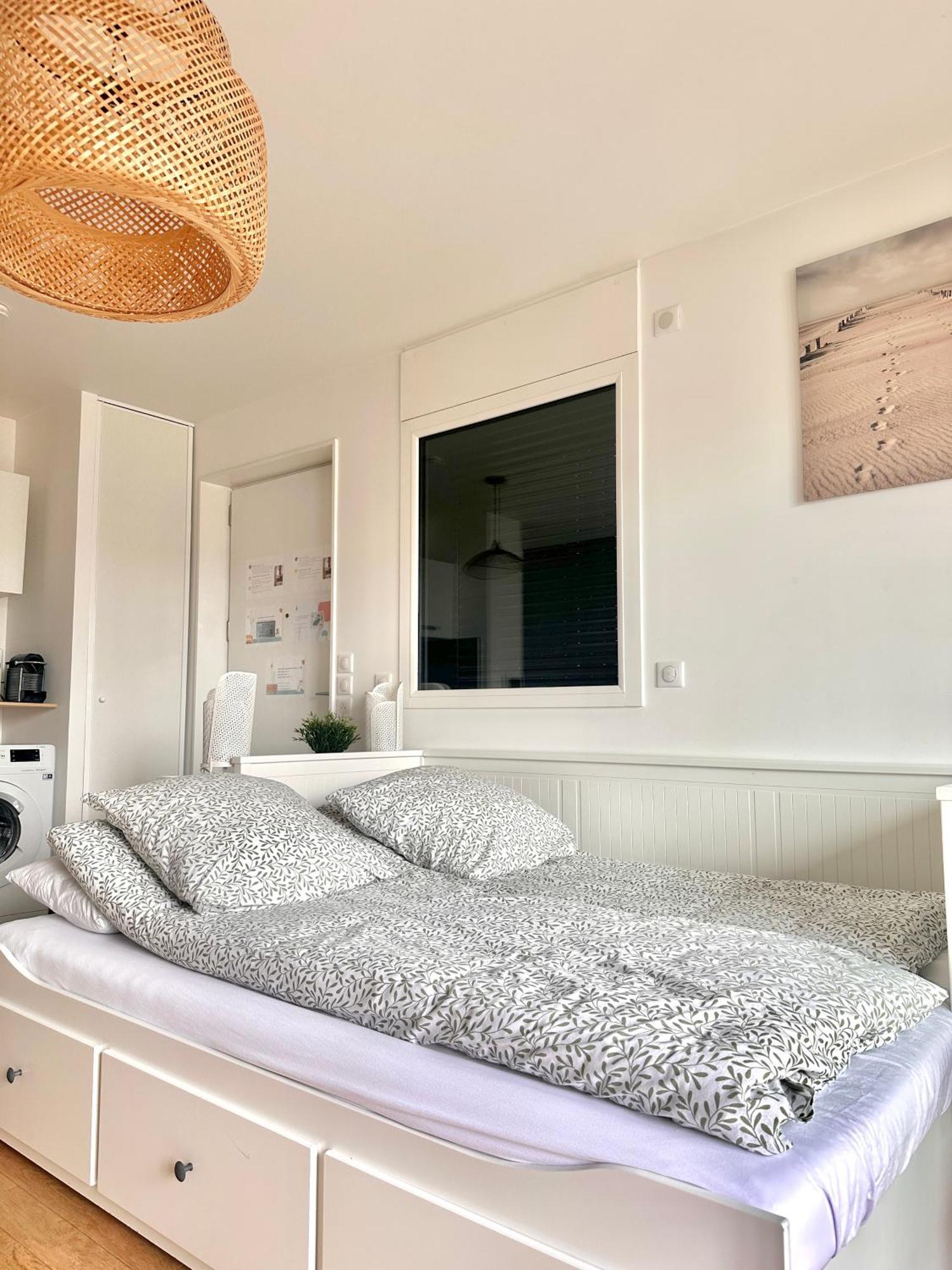 Stylish And Modern Studio In Tolbiac Paris