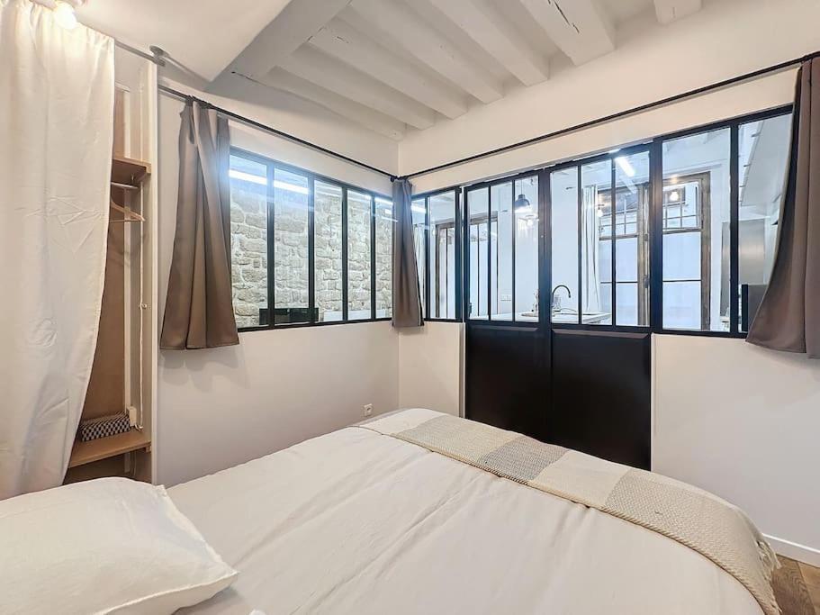 Apartment Loft En Plein Coeur Du Marais Paris