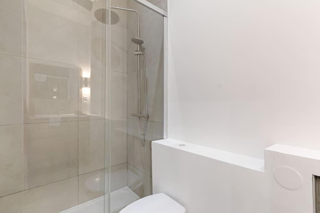 Appartement Cambodge Pere Lachaise Cosy 2p *