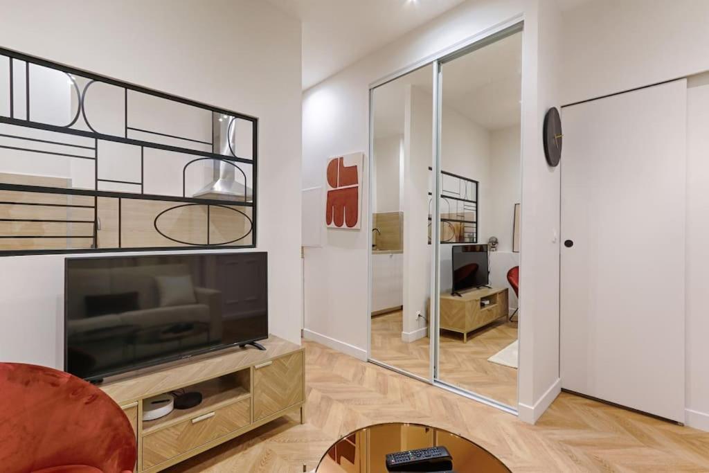 Cambodge Pere Lachaise Cosy 2p Appartement Paris