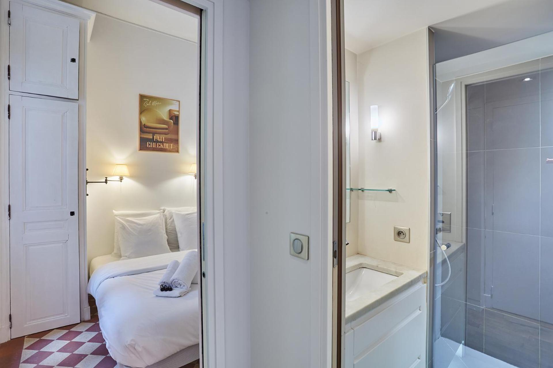 Apartment St Germain Des Pres By Prestige