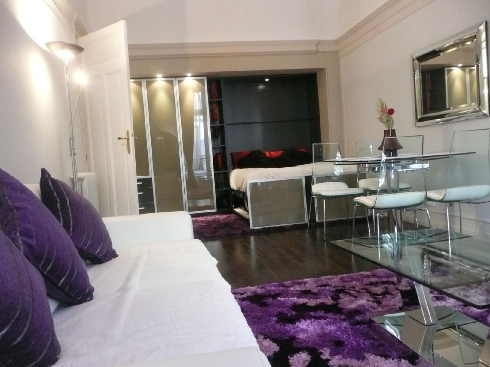 Champs-elysees Apartment Paris
