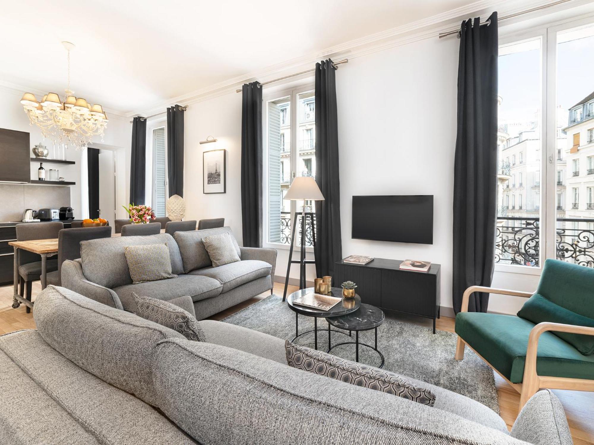 Livinparis - Luxury 3 Bedrooms Le Louvre I