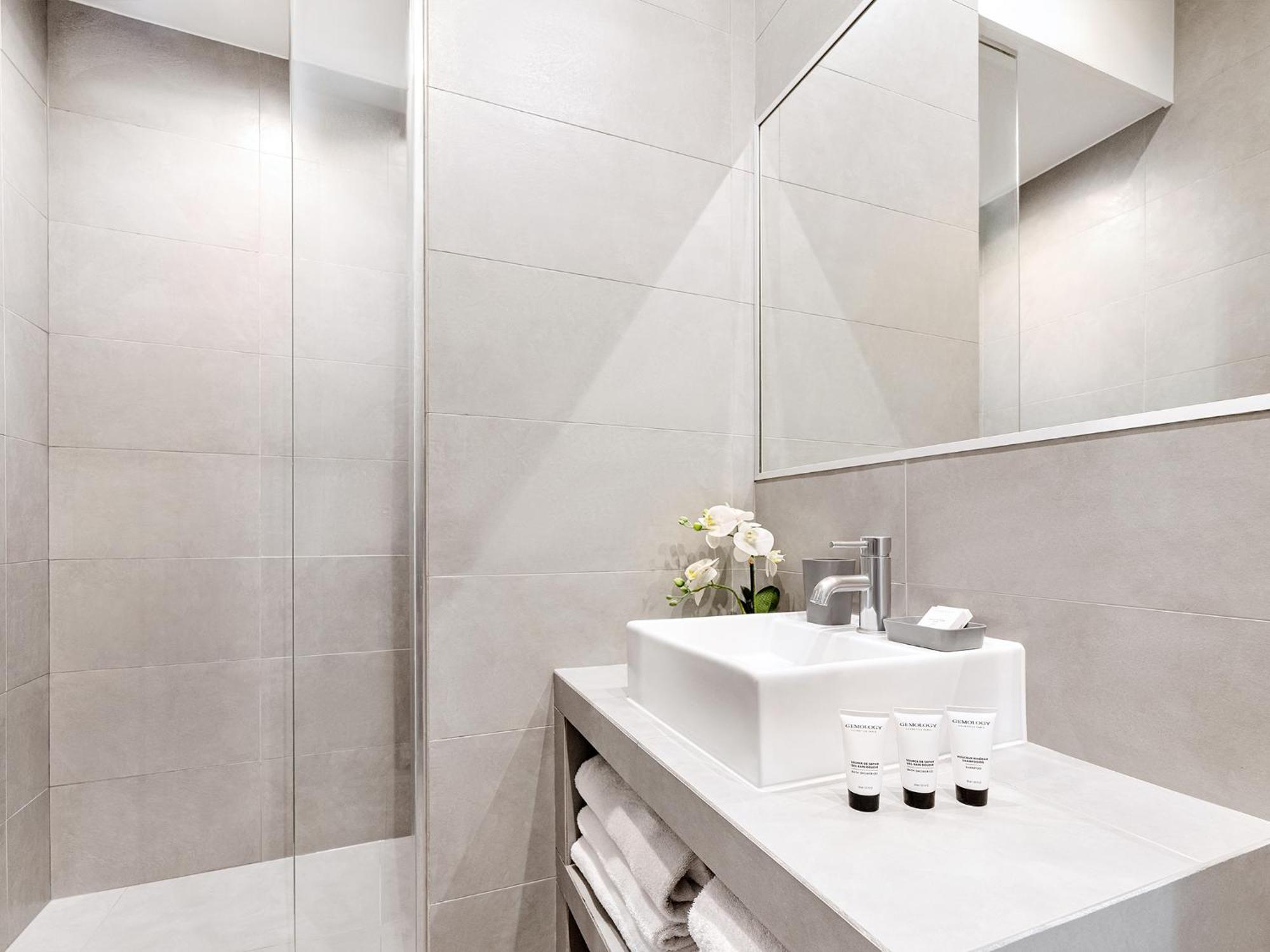 Apartment Livinparis - Luxury 3 Bedrooms Le Louvre I *