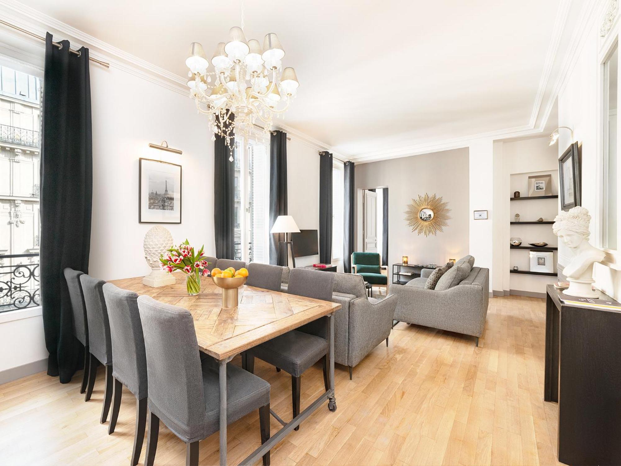 Apartment Livinparis - Luxury 3 Bedrooms Le Louvre I