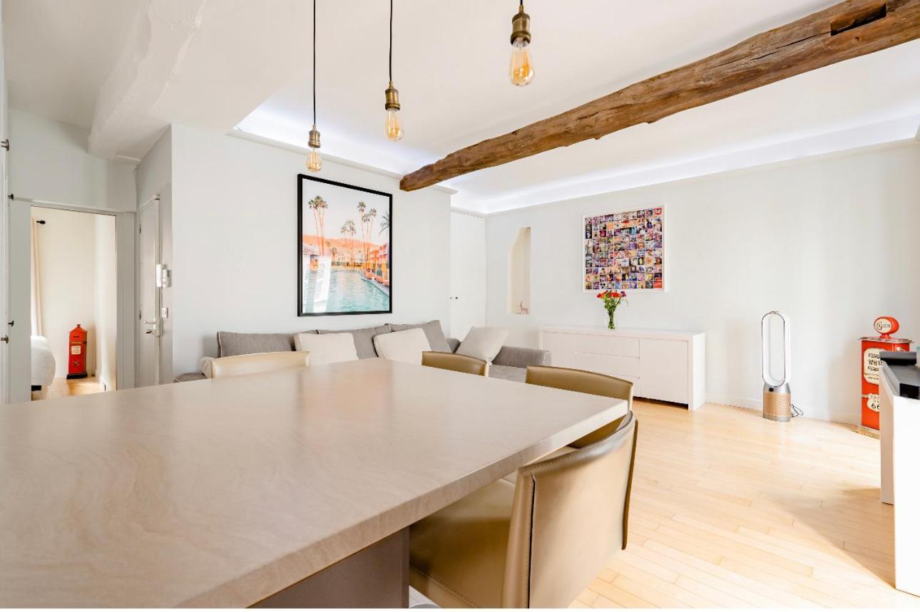 Stylish Place In Prime Location Homestay