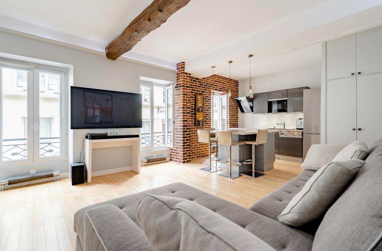 Homestay Stylish Place In Prime Location