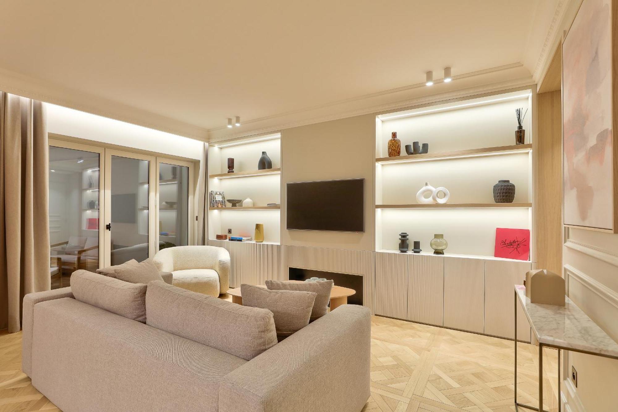 Maison Iena - Serviced On Champs Elysees Paris