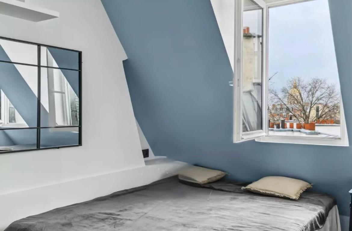 Séjour chez l'habitant Fantastic Au Coeur De Paris, A 2 Minutes Du Musee D'orsay