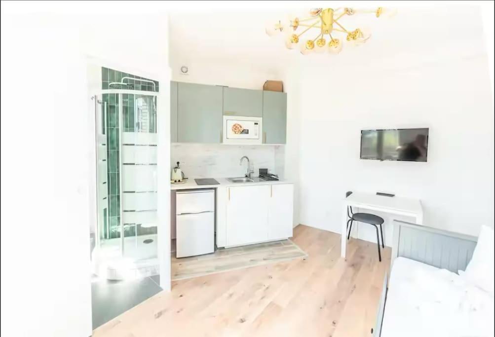 Cosy Studio Aux Portes De Apartment *