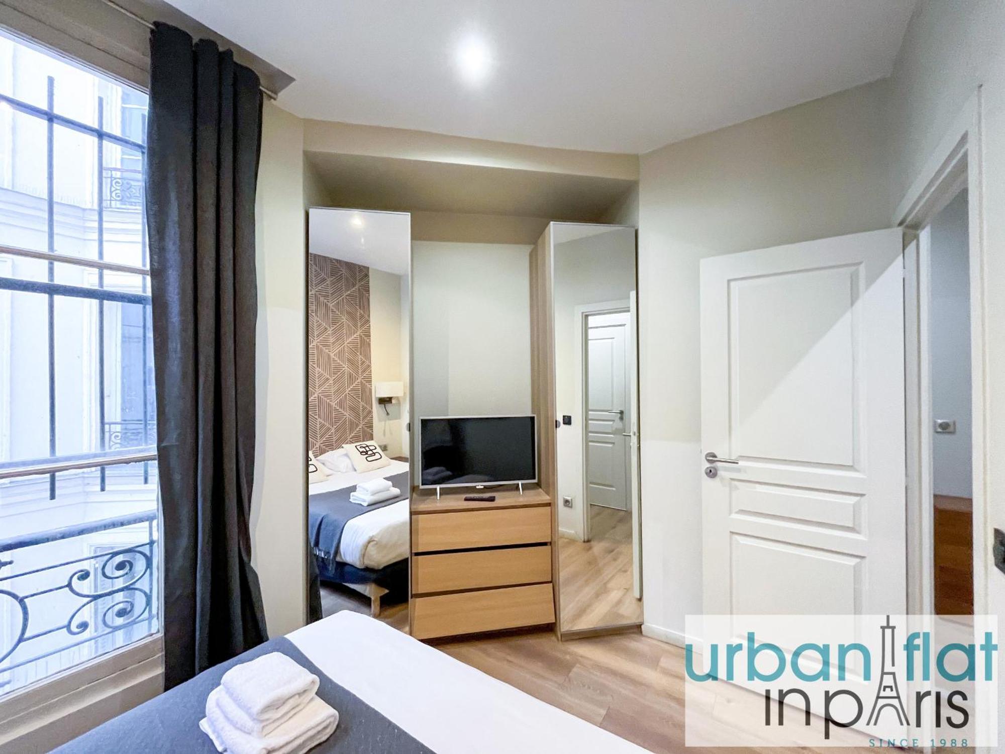 Urban Flat 61 - Pretty 3 Bedrooms In Center Of Apartment *