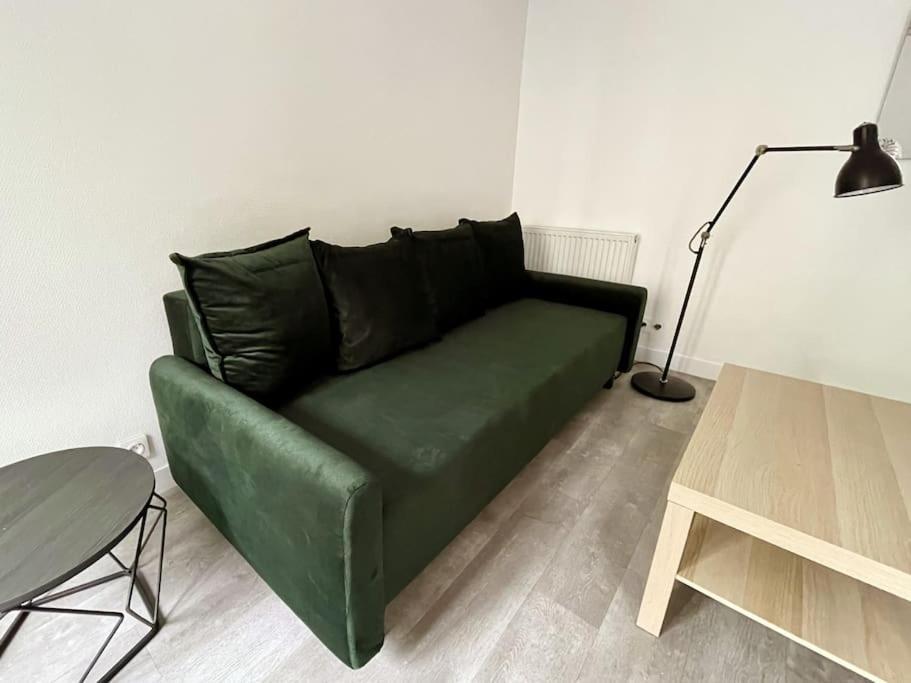 Apartment 1br Et Canape Lit Dans Le Salon *