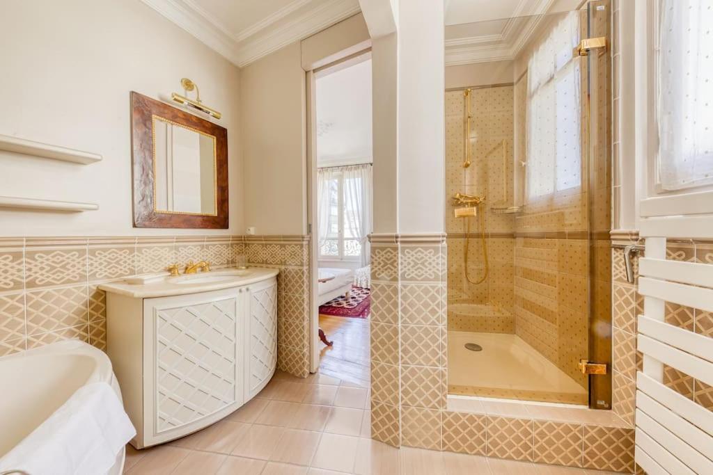 Appartement De La Belle Epoque- Notre-dame *