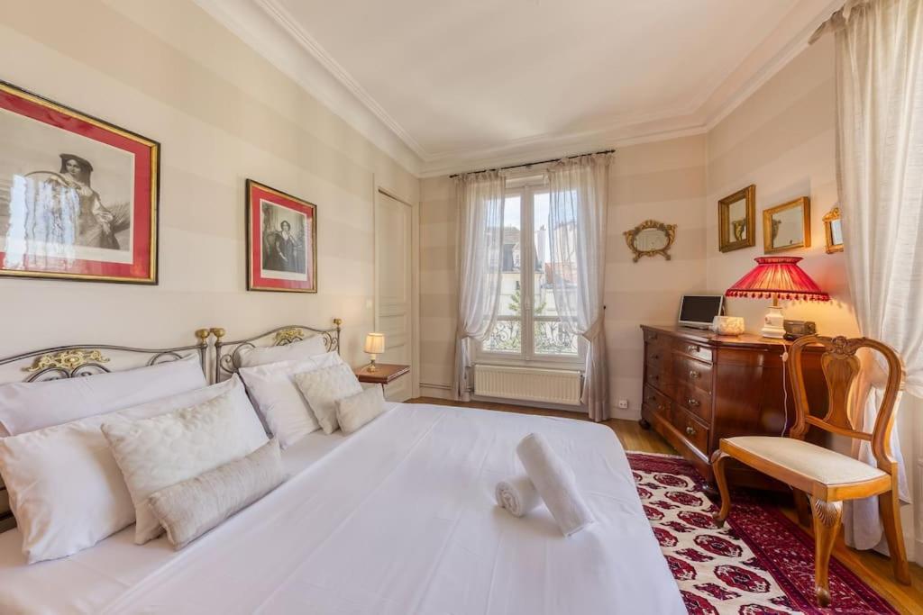 De La Belle Epoque- Notre-dame Appartement *