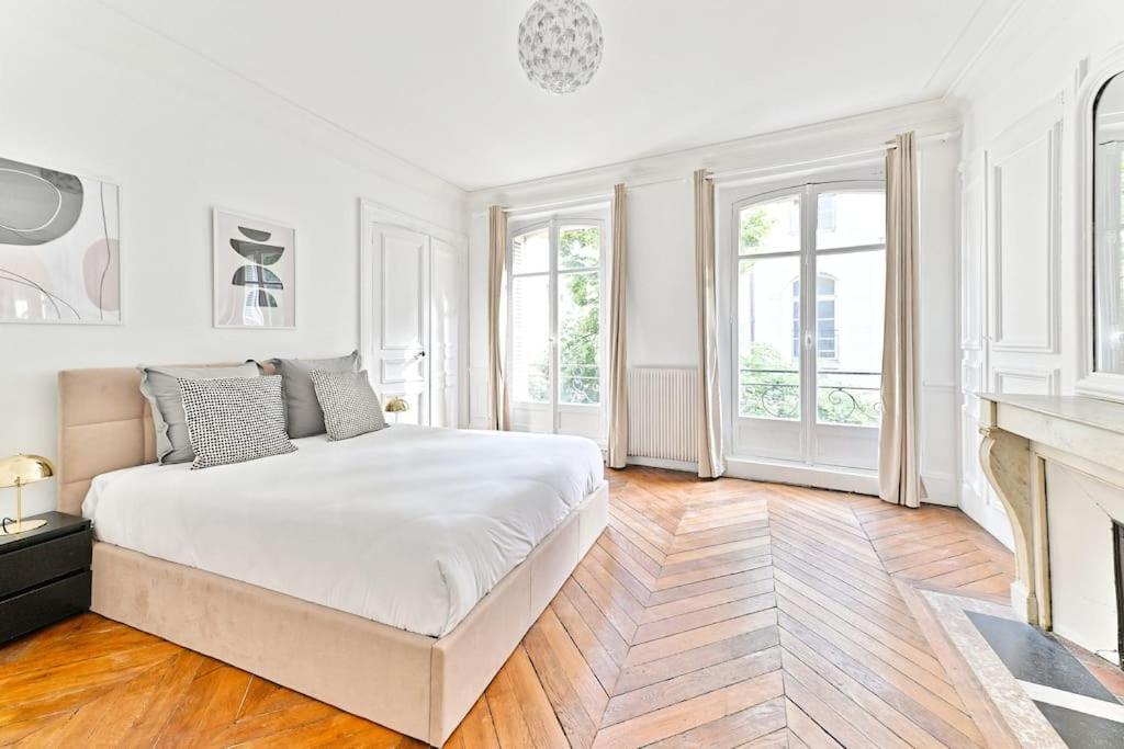 Parisien Spacieux #marais #rivoli - Ii Apartment