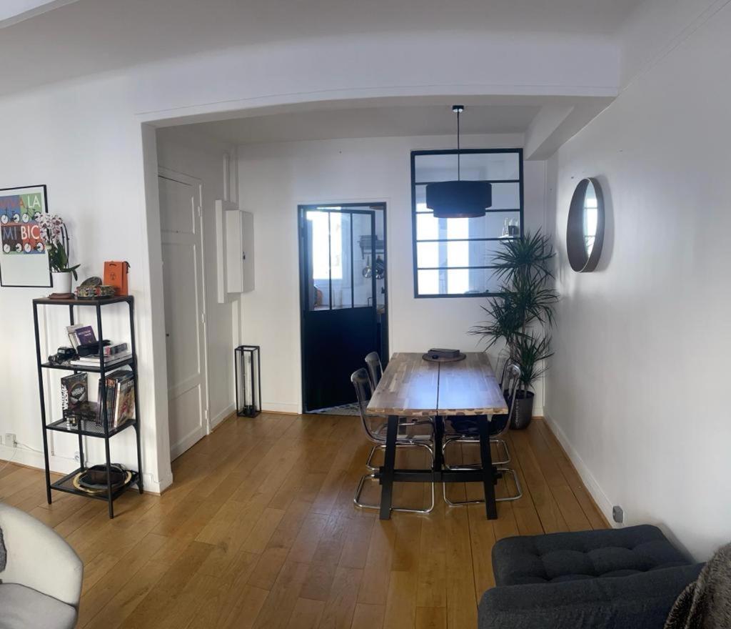 Magnifique Tour Eiffel Apartment *