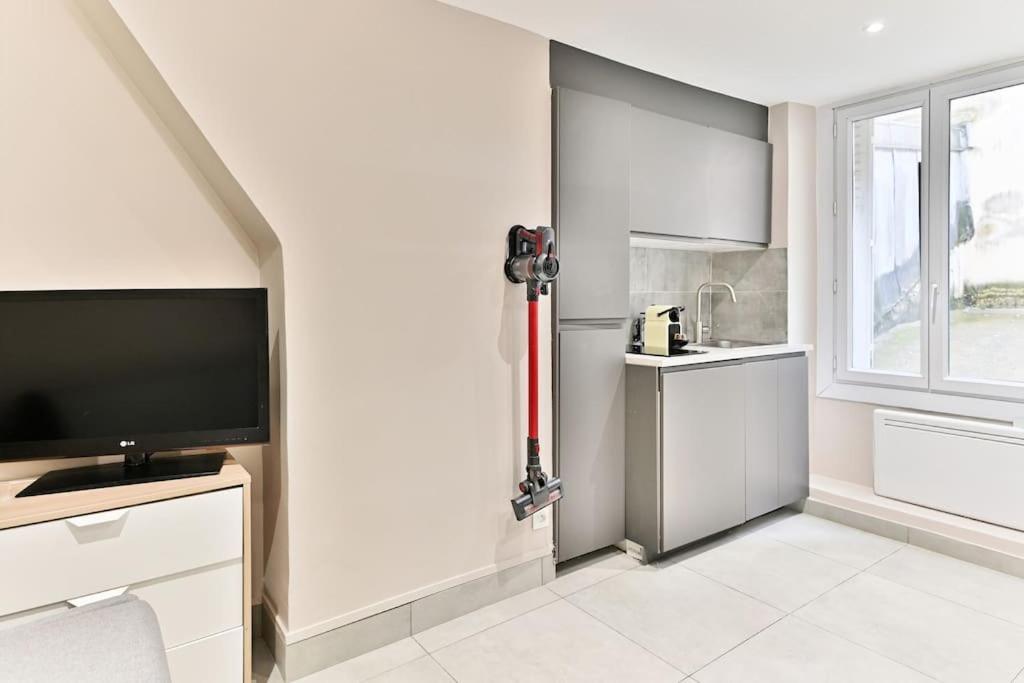 Apartamento Studio Confortable Au Coeur Du Quartier Sentier *