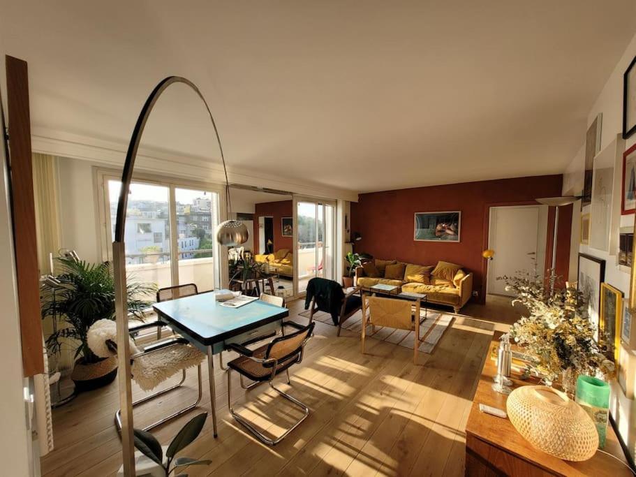 Appartement Loft En Dernier Etage Proche Des Buttes Chaumont