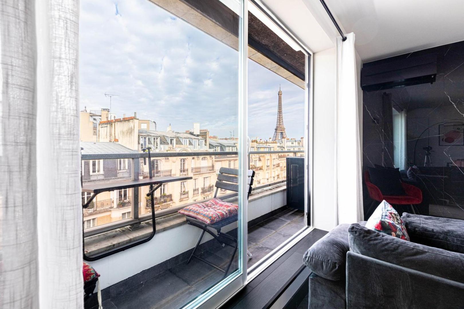 Guestready - View Of The Eiffel Tower Ideal For 2 Apartment Paris